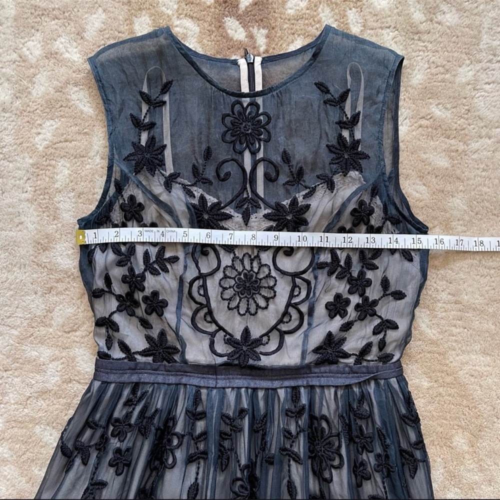 Needle & Thread Floral-Embroidered Sheer Organza Dress in Black Size 6 - Picture 3 of 9